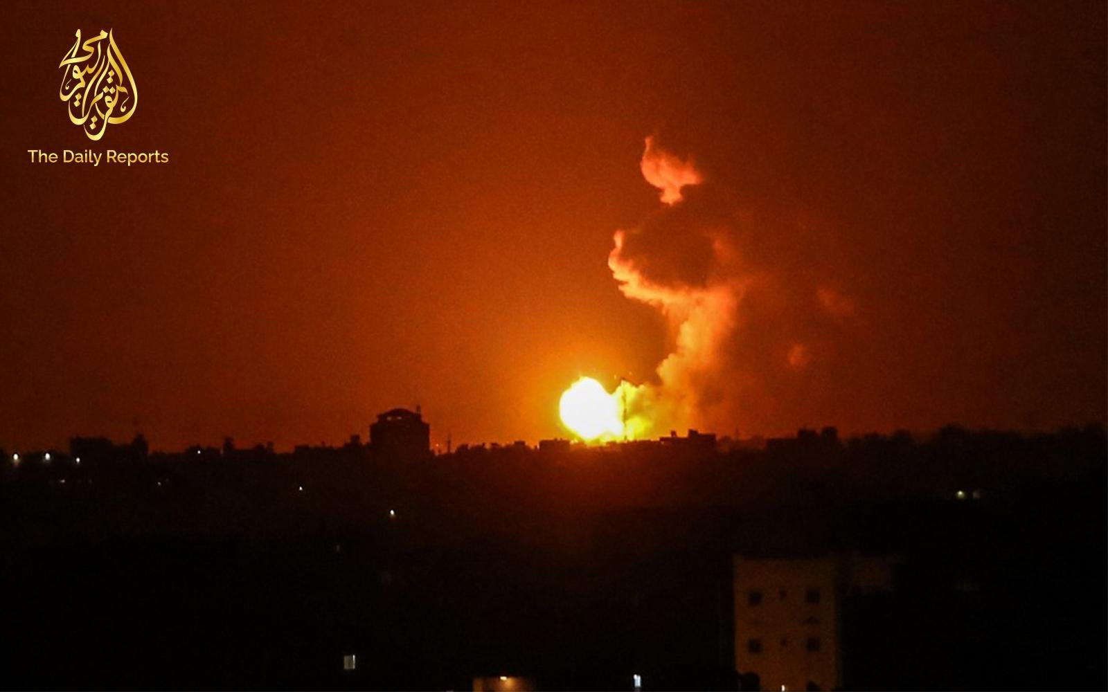 الجيش الإسرائيلي يقصف أهدافا لحماس في قطاع غزة ردا على تفجير البالونات