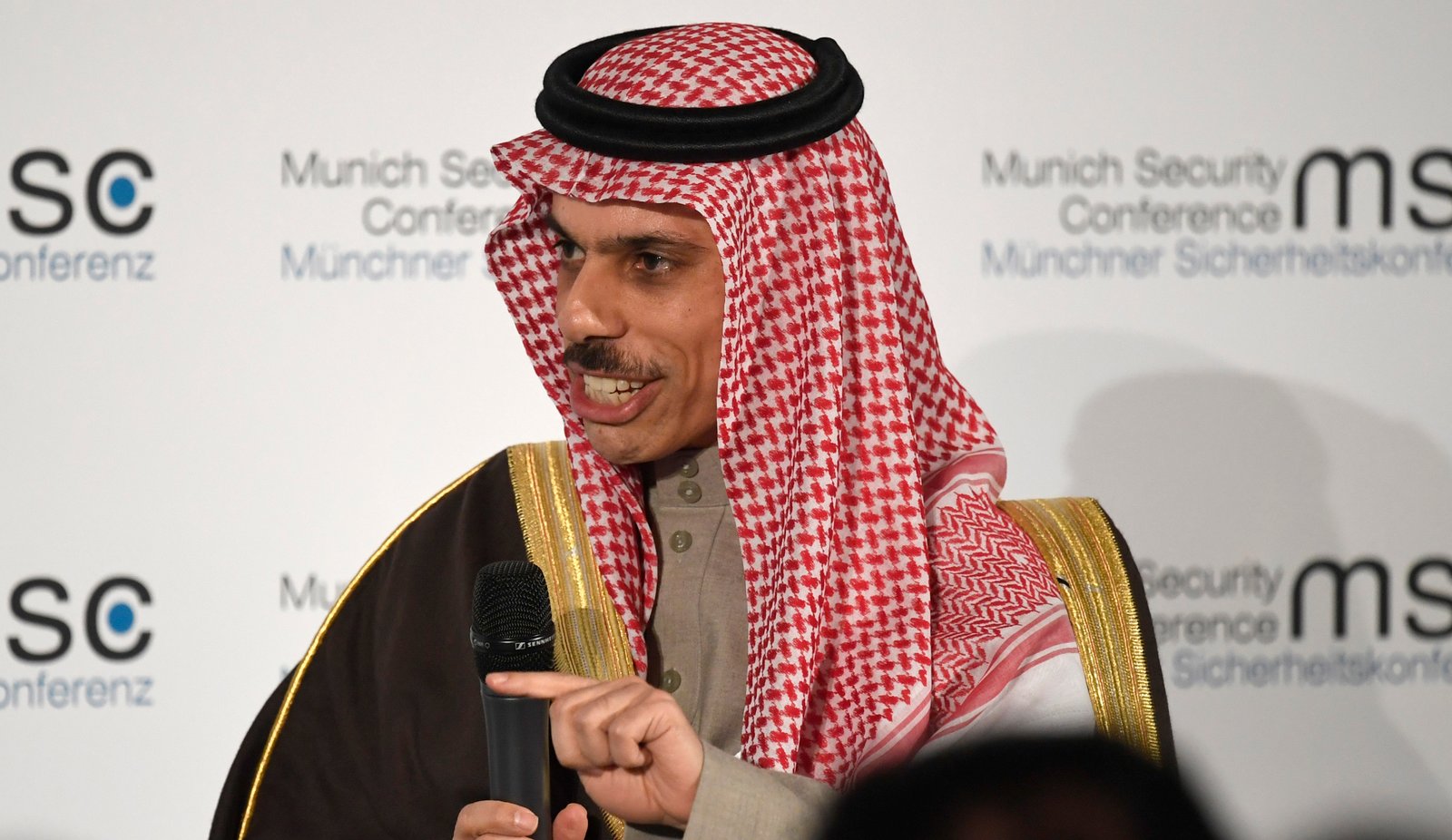 السعودية: لا تطبيع مع إسرائيل إلا بعد أن تعلن إسرائيل عن السلام مع الفلسطينيين