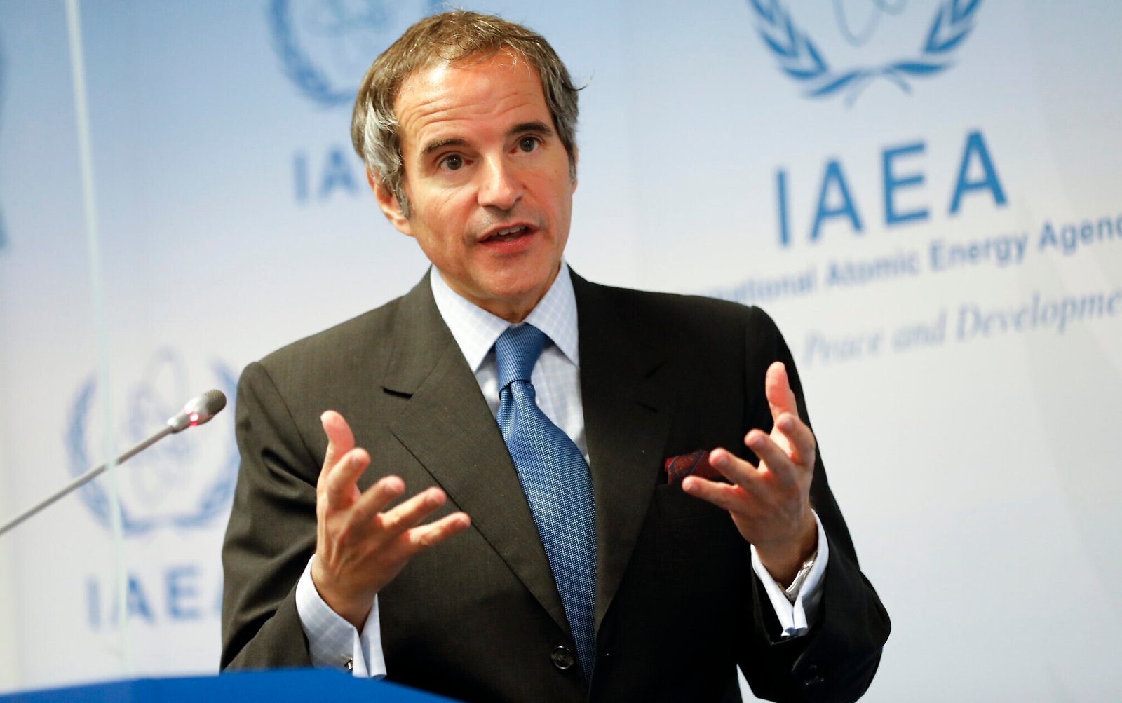 الوكالة الدولية للطاقة الذرية التابعة للأمم المتحدة تقول إن عدم الإتصال من جانب الحكومة الإيرانية أمر ”مدهش”