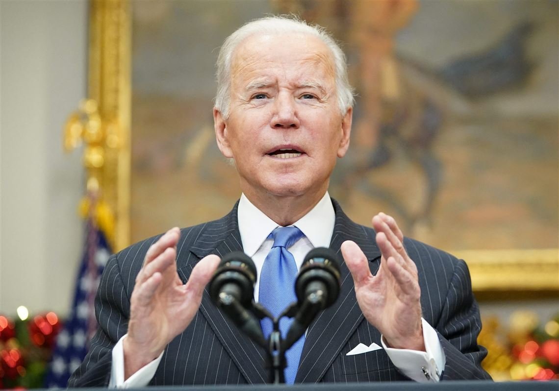 الرئيس الأمريكي بايدن: متحور أوميكرون ‘ليس مدعاة للذعر’