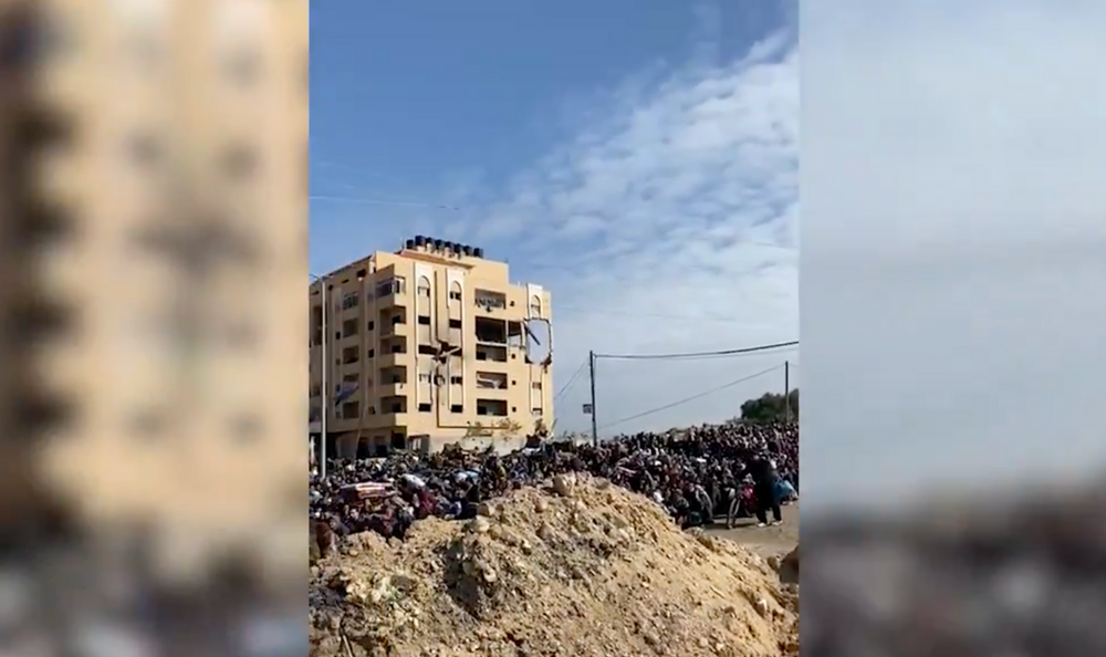 مئات الفلسطينيين يحتجون على حكم حماس لقطاع غزة