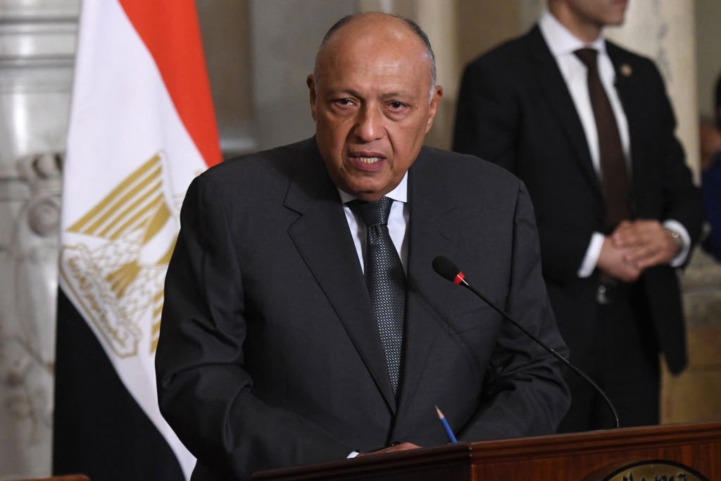 تقرير: استئناف المحادثات بين إسرائيل وحماس في القاهرة الأحد