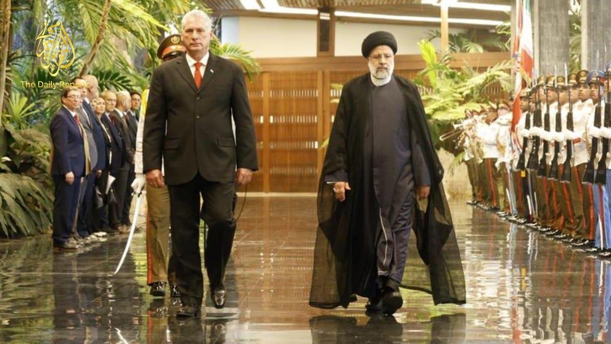 Irán y Cuba buscan fortalecer relaciones bilaterales para enfrentar las sanciones estadounidenses El presidente de Irán, Ebrahim Raisi (derecha), junto a su homólogo cubano, Miguel Díaz-Canel