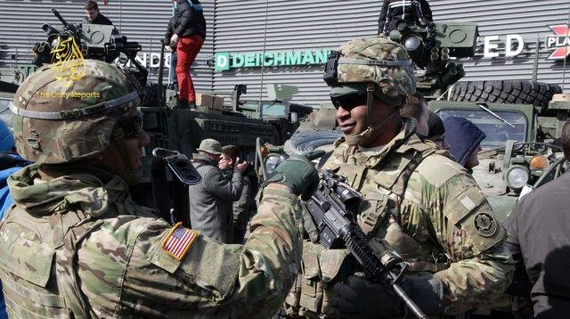 Biden envoie des milliers de soldats américains en Europe de l’Est pour faire face à la menace russe