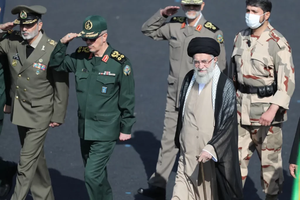 Iran detained 2 more