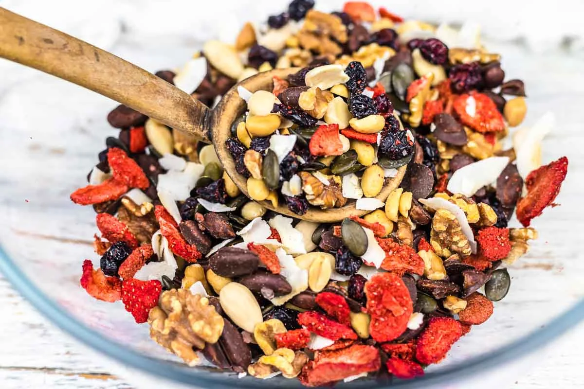 Trail Mix Day Boosts Healthy Snacking Trend Trail Mix Day Boosts Healthy Snacking Trend