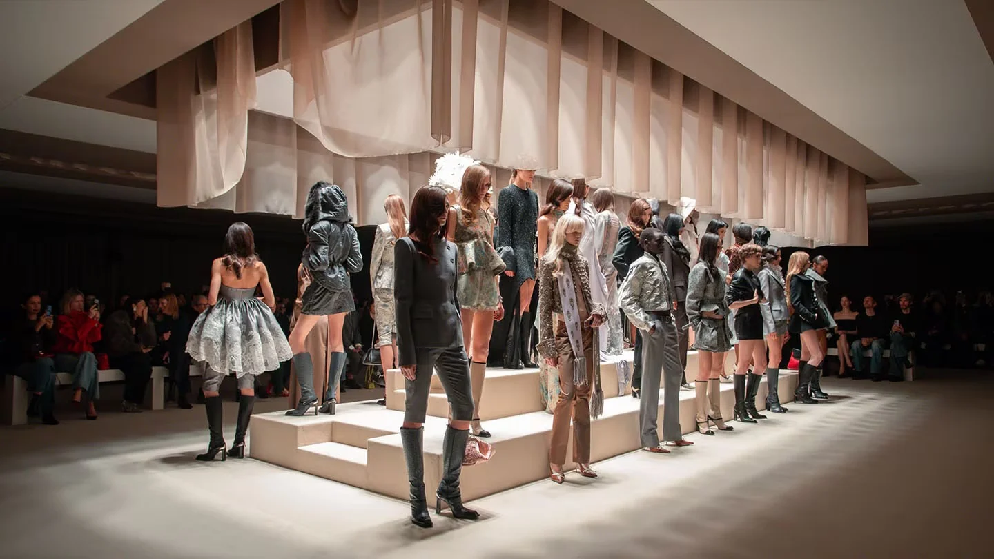 London Fashion Week Opens With Big Returns London Fashion Week Opens With Big Returns