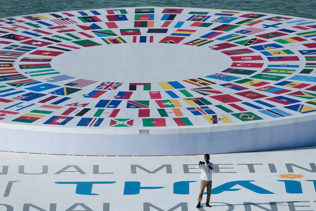 IMF Warns Of Growing Risks To Global Growth